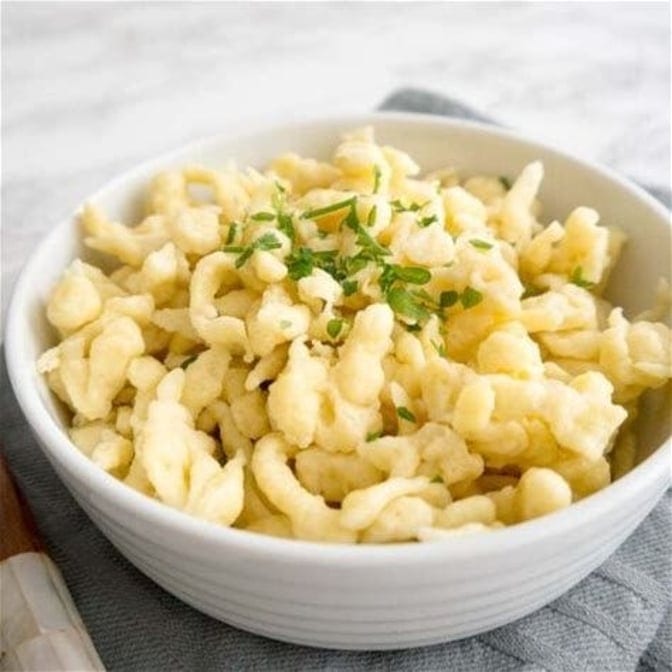 Spätzle plain.